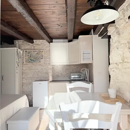 N310 - Numana, Nuovo Monolocale